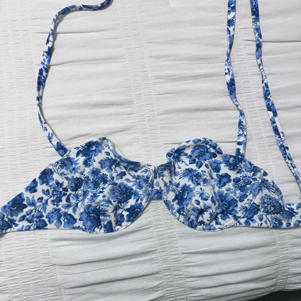 Aerie Blue Floral Bikini Top